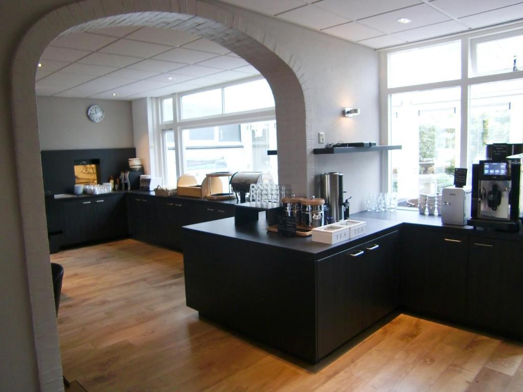Hotel Zeerust Texel De Koog  Bagian luar foto